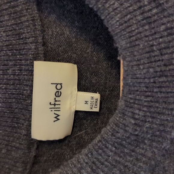 Wilfred cashmere/wool blend sleeveless tunic - Picture 2 of 2